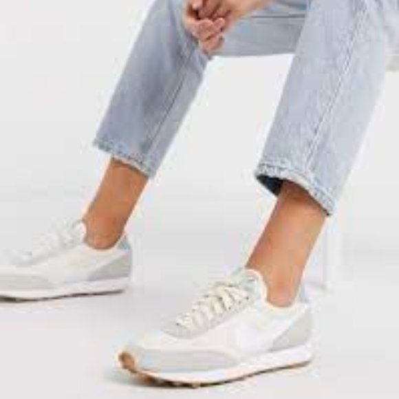 NIKE Daybreak Sneakers Shoes NEW Shoe - Picture 3 of 16